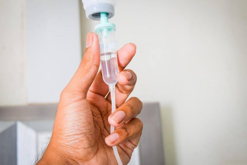 Pros & Cons of Regular IV Therapy Sessions